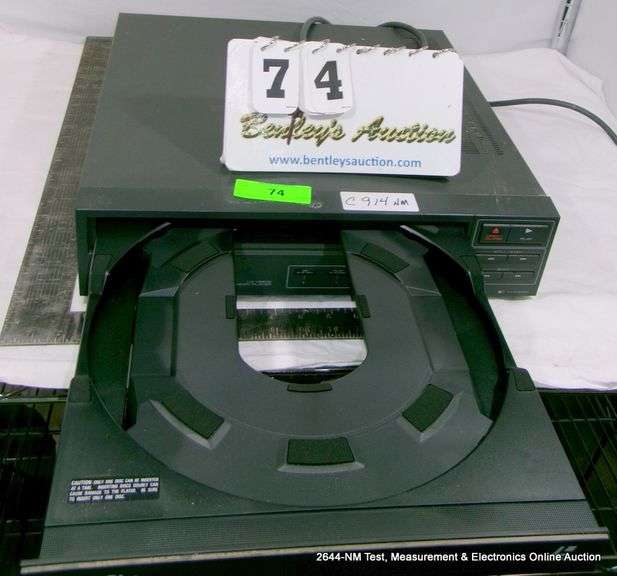 PIONEER LD-V2200 LASER VISION PLAYER