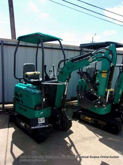 CF INDUSTRY CFG QK16R MINI EXCAVATOR - ACTIVE THUMB - 15HP