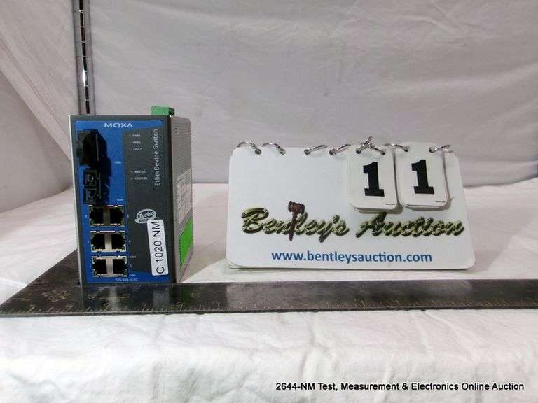 MOXA EDS-508A-SS-SC SWITCH
