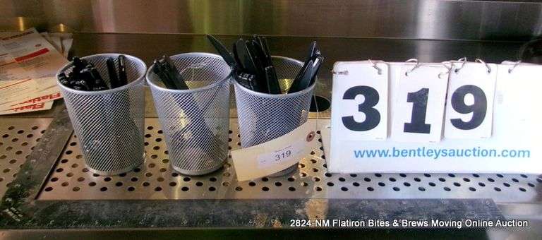 3 CONNECTED MESH PEN HOLDERS