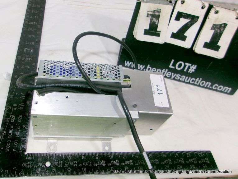 MEAN WELL POWER SUPPLY