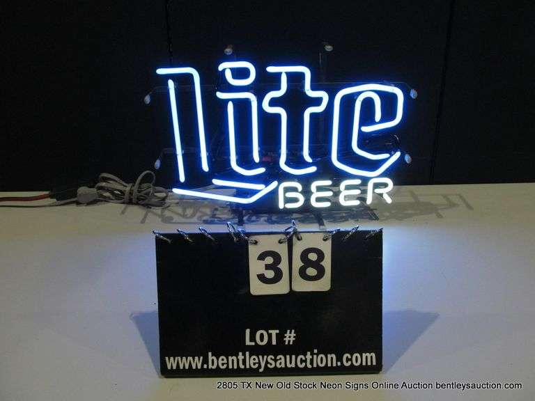 LITE BEER, 15" X 19"