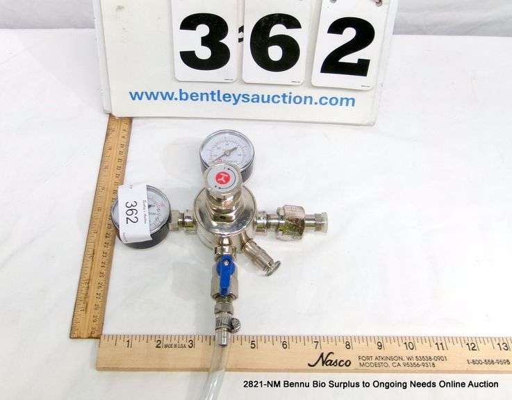 KEGCO PRO SERIES COMMERCIAL GRADE DUAL GAUGE, CO2 REGULATOR