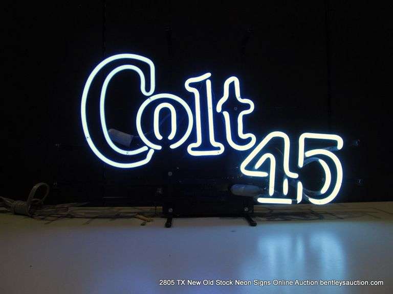 COLT 45, 15" X 25"