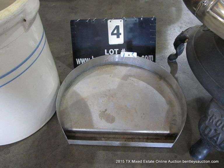 KETTLE-Q METAL TRAY