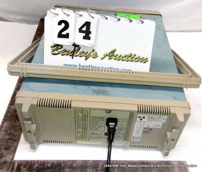 TEKTRONIX 2225 50MHZ OSCILLOSCOPE