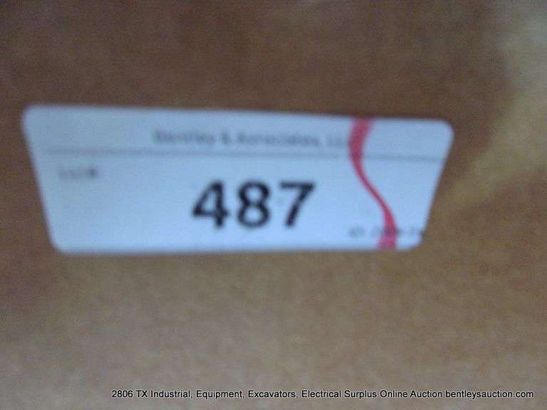 CONDUCTIX WAMPFLER YELLOW WALL MOUNT CABLE RETRACTABLE REEL