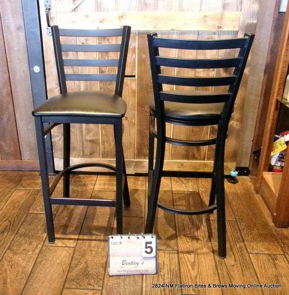 29" TALL RESTAURANT LADDER BACK BAR STOOL (ONLY 1 CHAIR - PIC IS FRONT & BACK VIEW)