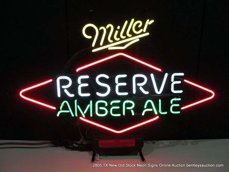 MILLER RESERVE AMBER ALE, 25" X 35"
