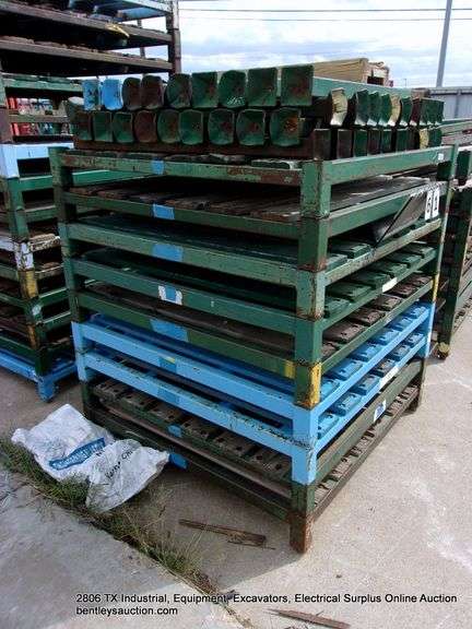 STACK: 9 METAL FRAMED STACK-ALL PALLETS W/ ARMS (9X MONEY)