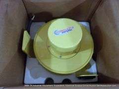 CONDUCTIX WAMPFLER YELLOW WALL MOUNT CABLE RETRACTABLE REEL