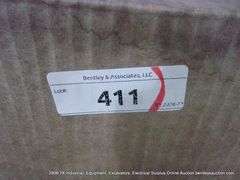 BOX: SWISSTRAX GARAGE FLOW PRO RIBTRAX GARAGE FLOORING TILES - SNAP TOGETHER - GREY 24-PCS