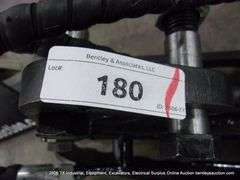 IRANCH IREAS MINI EXCAVATOR ACTIVE THUMB GRAPPLE CLAW ATTACHMENT