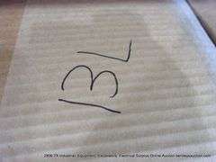 BOX: SWISSTRAX GARAGE FLOW PRO RIBTRAX GARAGE FLOORING TILES - SNAP TOGETHER - GREY 24-PCS