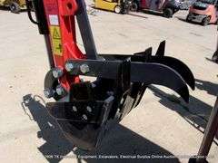 CF INDUSTRY CFG MX15RX MINI EXCAVATOR - 13.5 HP