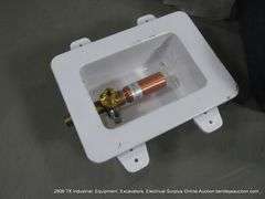 HEFTY POLY TOTE - PLUMBING FIXTURES