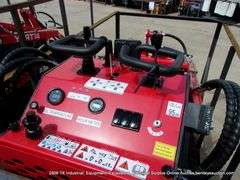 AGT INDUSTRIAL YSRT-14 RUBBER TRACK STAND ON MINI SKID LOADER - 15HP