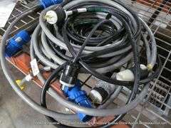 LOT: ASSORTED HEAVY DUTY POWER CORDS