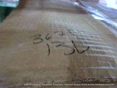 BOX: SWISSTRAX GARAGE FLOWPRO RIBTRAX GARAGE FLOORING TILES - SNAP TOGETHER - GREY 24-PC