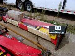 AGT INDUSTRIAL 10K HYDRAULIC 2 POST AUTOMOTIVE LIFT - RED