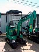 CF INDUSTRY CFG H15R MINI EXCAVATOR - 13.5 HP