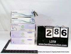 5 - EXAMINATION GLOVES - 5 X MONEY