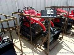 AGT INDUSTRIAL YSRT-14 RUBBER TRACK STAND ON MINI SKID LOADER - 15HP