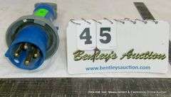 HUBBELL 460P9V05 PLUG