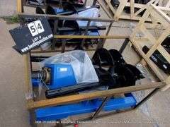 AGT INDUSTRIAL SKID LOADER MOUNT HYDRAULIC AUGER - 6", 12", 14"