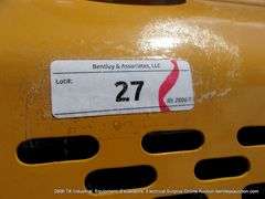 AGT INDUSTRIAL MX-CRT23 RUBBER TRACK STAND-ON MINI SKID LOADER - 23HP