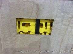 BOX: SWISSTRAX GARAGE FLOW PRO RIBTRAX GARAGE SNAP TOGETHER FLOORING TILES - 24 PCS - YELLOW