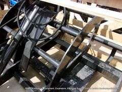 AGT INDUSTRIAL SIERRA SKID LOADER MODEL 32-743 GRAPPLE