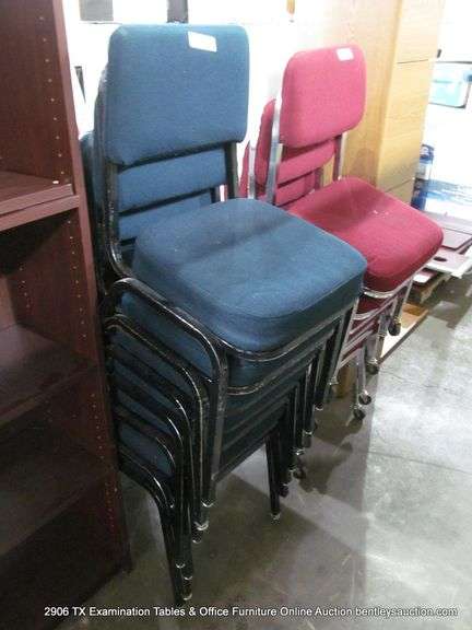 BLACK PAINTED METAL STACKABLE OFFICE CHAIRS W/ GREEN CUSHIONS (7X MONEY)