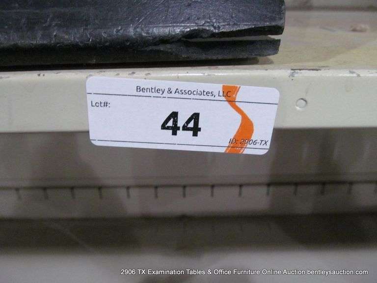 TAB 36" X 18" X 83" TAN 5-SHELF FLIP-UP CABINET W/ EXTERIOR LATCH - MISSING 2-FLIP-UP CABINET DOORS