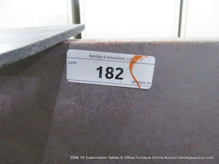 METAL DESK W/ LEFT HAND RETURN, 60" X 30" X 29"