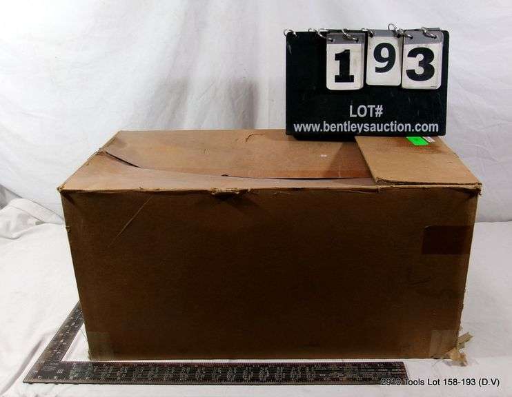 BUTTERFLY VALVE W/ INTERGRATED PRESSURE CONTROLLER