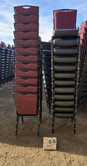 BERTOLINI METAL FRAME STACKABLE BANQUET CHAIRS - RED (24X MONEY)