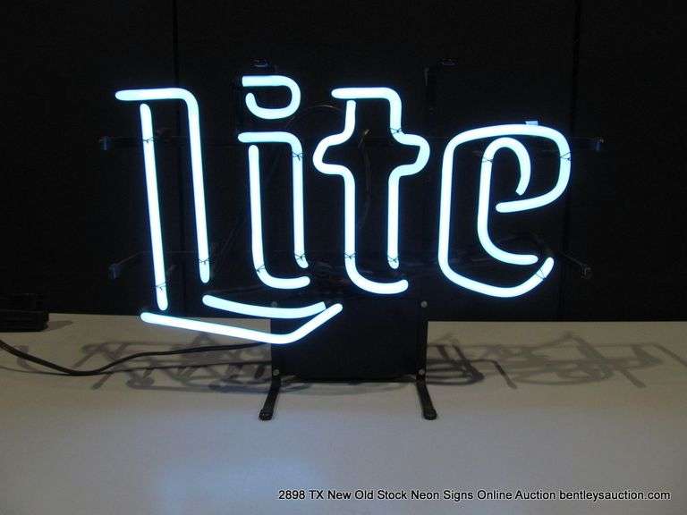 LITE, 14" X 17"