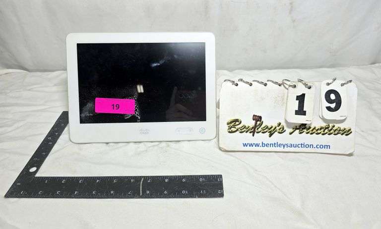 CISCO TTC5-09 TELE PRESENCE TOUCH 10