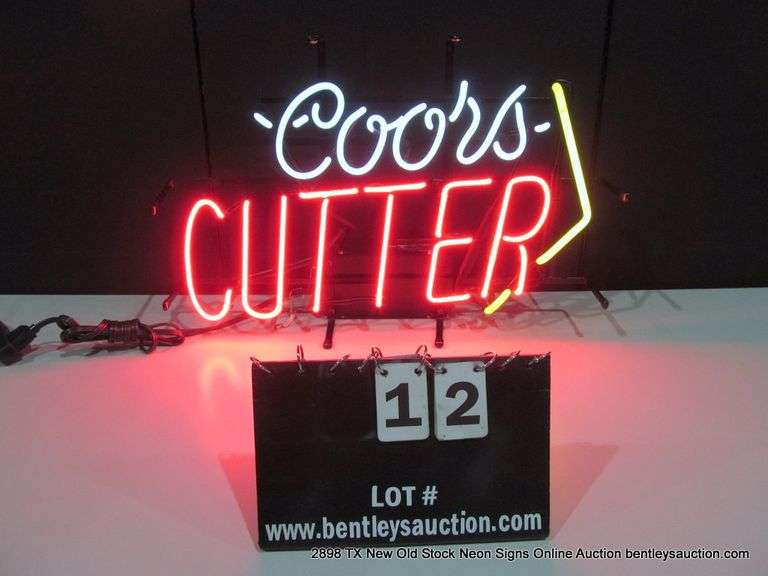 COORS CUTTER, 15" X 25"