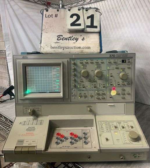 TEKTRONIX 370 PROGRAMMABLE CURVE TRACER
