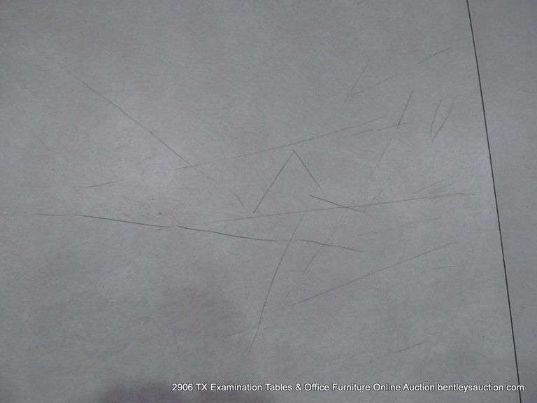 LAMINANT FOLDING TABLE, 7' X 3'