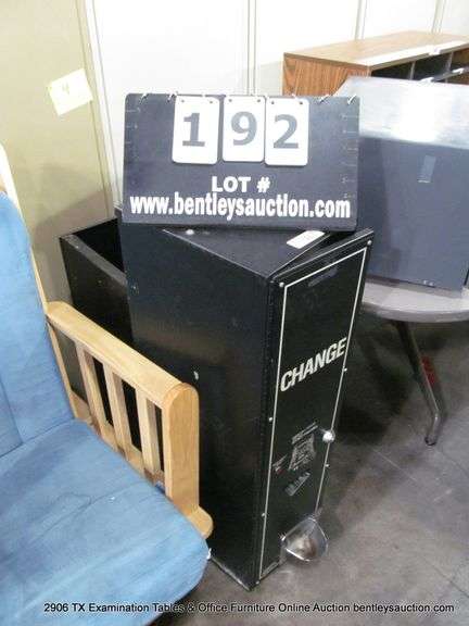 HAMILTON QUARTER HOPPER, MODEL# HSH-Q W/ BASE