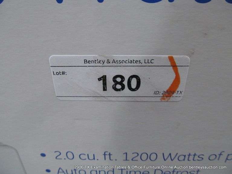 GE WHITE MICROWAVE OVEN MODEL: JES2051DNWW - ORIGINAL BOX - OPENED