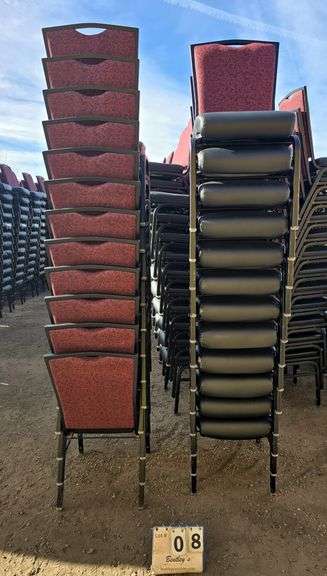 BERTOLINI METAL FRAME STACKABLE BANQUET CHAIRS - RED (24X MONEY)