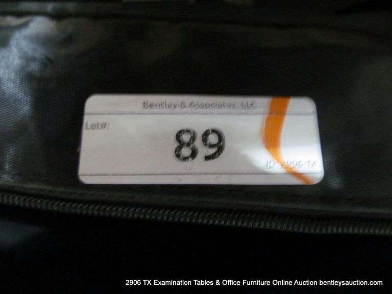 QUARTET FOLD-OUT BULLETIN BOARD, FABRIC LIVED