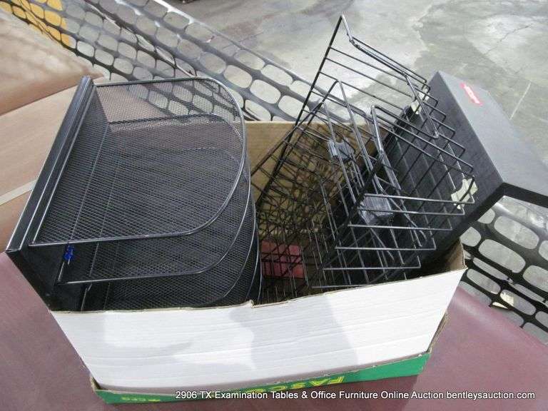 BOX: WIRE FOLDER HOLDERS & ORGANIZERS