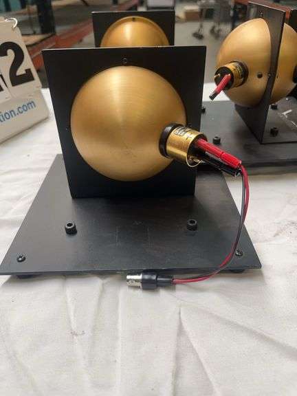 BIN: PHOTODYNE #600 INTEGRATED SPHERES/LIGHT MEASUREMENT - CONTENTS ONLY!