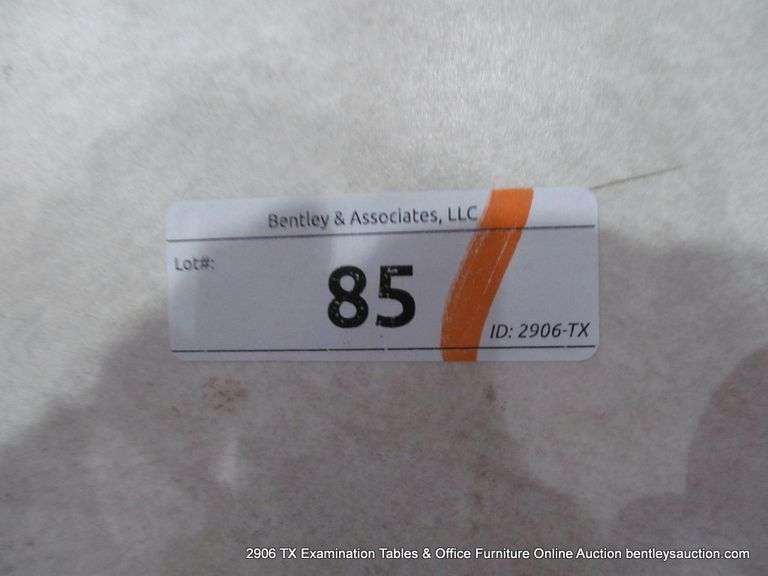 LAMINANT FOLDING TABLE, 7' X 3'