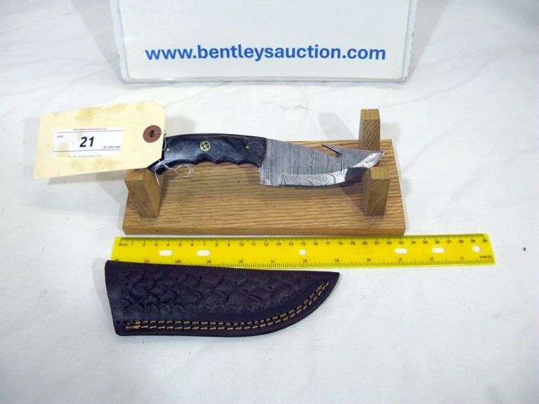FIXED BLADE 8" TOTAL LENGTH W/ SHEATH - MULTICOLORED HANDLE